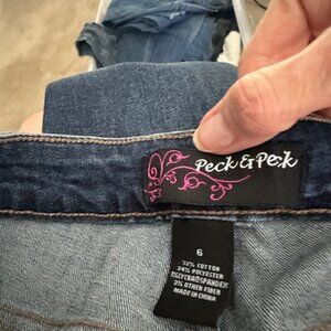 Peck & Peck jeans size 6 bootcut